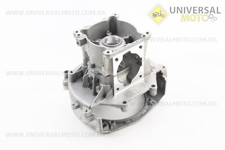 Картер для мотокоси 1E36F (три деталі) Тип №1. Китай (Запчастини для триммера / UM2021-V26)