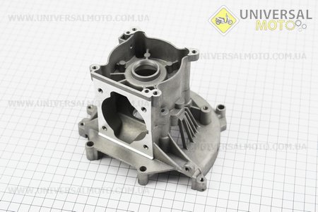 Картер для мотокоси 1E40F-1E44F (дві деталі). Китай (Запчастини для триммера / UM2023-V02)