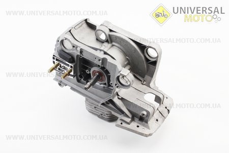 Блок двигуна в зборі 52см.куб. 45мм. Китай (Запчастини до бензопили GoodLuck / UM2052-V50)