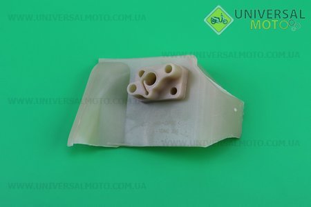 Патрубок карбюратора 139F - 4T. Китай (Запчастини для триммера / UM2132-V70)