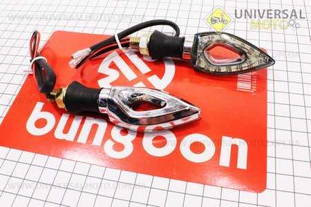 Поворот диодный LED СТРЕЛА с отверстием ХРОМ, 2шт