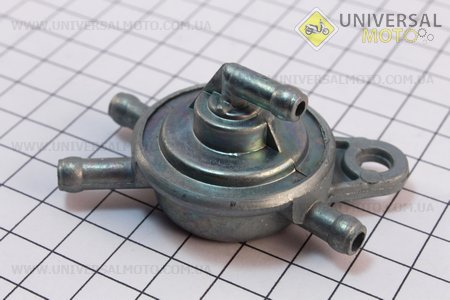 Вакуумний насос до рами (3 виходи). Китай (Запчастини до 4Т скутера / UM3090-V05)