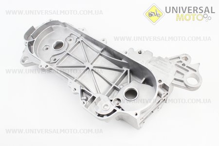 Картер лівий (довгий варіатор) 43см. Китай (Запчастини до 4Т скутера / UM3090-V42)