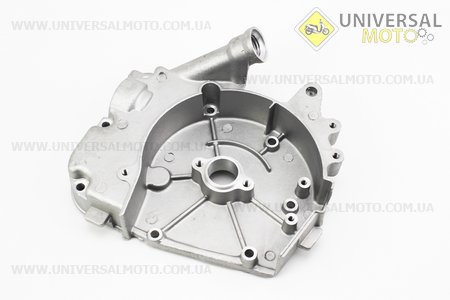 Кришка двигуна права (під щуп) тип 1. Китай (Запчастини до 4Т скутера / UM3090-V90)