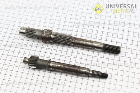 Вал редуктора вторинний довгий + первинний, комплект 2шт. Китай (Запчастини до 4Т скутера / UM3099-V51)