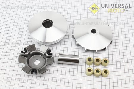 Варіатор передній+втулка+крильчатка комплект. Китай (Запчастини до 4Т скутера / UM3100-V10)