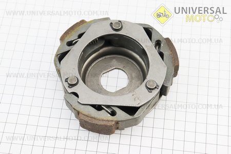 Зчеплення заднього варіатора у зборі. Китай (Запчастини до 4Т скутера / UM3101-V67)