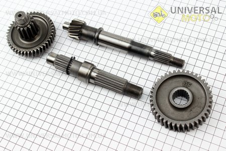РЕДУКТОР комплект (вал вторинний короткий, первинний, шестерні 2шт). Китай (Запчастини до 4Т скутера / UM3104-V53)