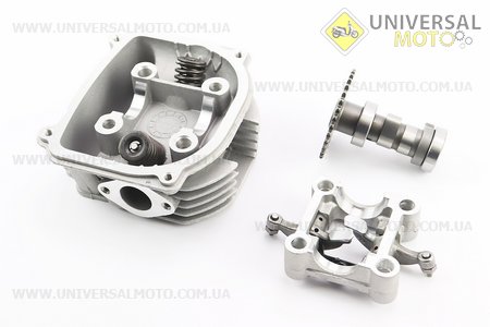 Головка циліндра з клапанами+пастель+розподільний вал у зборі 125см.куб.. Китай (Запчастини до 4Т скутера / UM3105-V03)