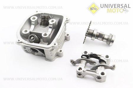 Головка циліндра з клапанами+пастель+розподільний вал у зборі 125см.куб.. Китай (Запчастини до 4Т скутера / UM3105-V03)