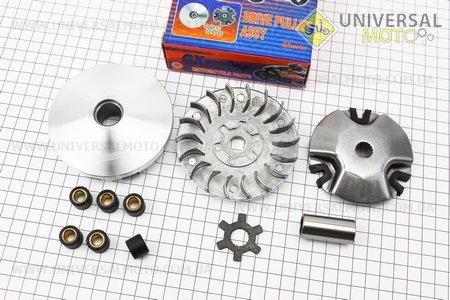 Варіатор передній у зборі на 13мм вал + втулка + крильчатка. Viper (Запчастини до 2Т ременного скутера / UM3120-V08)