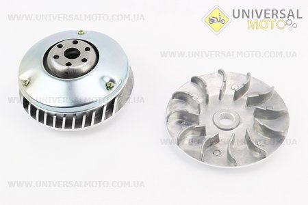 Варіатор передній у зборі + втулка, крильчатка 250см.куб.. Китай (Запчастини на максіскутер 250сс / UM3130-V09)