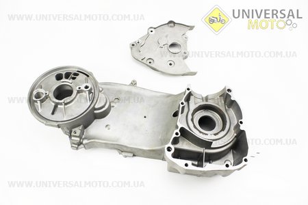 Картер лівий 250см.куб. + кришка редуктора. Китай (Запчастини на максіскутер 250сс / UM3130-V16)