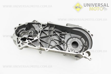 Картер лівий 250см.куб. + кришка редуктора. Китай (Запчастини на максіскутер 250сс / UM3130-V16)