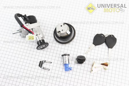 Замки комплект (запалювання, сидіння, кришка баку кругла). ZHENGHE (Запчастини на Viper Race / UM3140-V28)