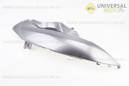 Пластик - задній бічній верхній правий, СІРИЙ. Китай (Запчастини на скутер Viper Wind / UM3150-V50)