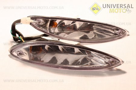 Поворотник передний левый и правый Loton