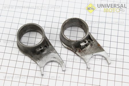 Вилка перемикання передач комплект 2шт. Китай (Запчастини для мопеда Дельта / UM3184-V21)