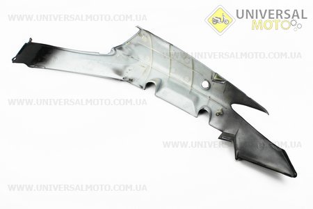 Пластик - бічний задній лівий, чорний. Китай (Запчастини на скутер Viper Active / UM3203-V57)