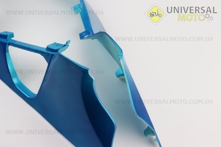 УЦІНКА пластик - передній середній (де замок запал.), БЛАКИТНИЙ (відламаний шматочок пластику). Китай (Запчастини на скутер Viper Active / UM3204-V73)