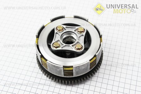 Зчеплення, маховик у зборі (4 болти, маховик 70 зуб.) CB-125см.куб.. Китай (Запчастини на мотоцикл з двигуном CB / UM3210-V32)
