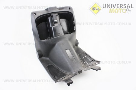 Viper - Navigator пластик - передній надколінний. Китай (Запчастини на скутер / UM3220-V12)