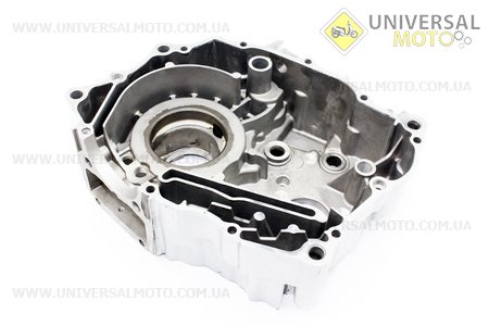 Картер двигателя левый
