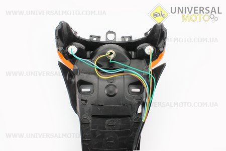 Yamaha JOG APRIO ліхтар задній з крилом в зборі. Китай (Пластик на японський скутер / UM3290-V60)