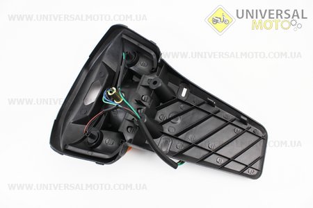 Yamaha JOG ARTISTIC ліхтар задній з крилом в зборі. Китай (Пластик на японський скутер / UM3290-V61)