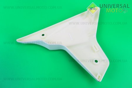 Pantera 200 S/N пластик - передній нижній правий, БІЛИЙ. Китай (Запчастини на мотоцикли Geon / UM3590-V28)