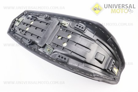 Loncin- LX300GY-A Сидіння. Китай (Запчастини на мотоцикл Loncin / UM5075-V75)