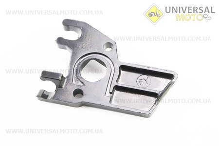 Прокладка впускного колектора168F/170F, (пластик). Китай (Запчастини на мотоблок з двигуном 168F / UM6010-V29)