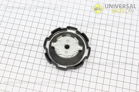 Кришка бака паливного 168F/170F/173F/177F/182F/188F/190F, пластик. Китай (Запчастини на мотоблок з двигуном 168F / UM6010-V38)