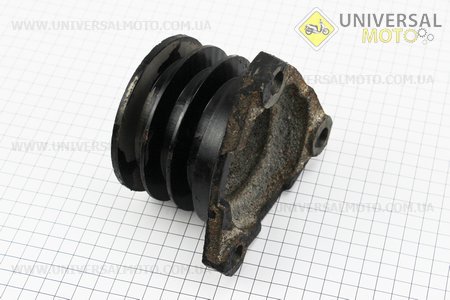 Шкив 3-х ручейковый (два паза под ремень SPB один паз под ремень SPA). Китай (Мотоблочный двигатель 175/180N / UM6030-V16)