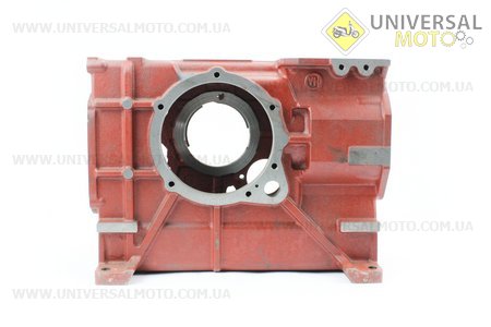 Блок двигателя, поршень 80мм R180NM (длинный) + гильза + шпильки 4 штуки . Китай (Мотоблочный двигатель 175/180N / UM6032-V26)