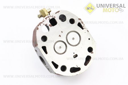 УЦІНКА Головка циліндру R180NM в зборі (з форкамерою) (брак лиття, див. На фото). Китай (Уцінка / UM6034-V34)