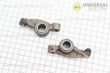 Коромисло клапану комплект 2шт R190N / R195NM. Китай (Запчастини на мотоблок з двигуном 190 и 195N / UM6040-V55)