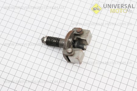 Регулятор оборотів двигуна R190N / R195NM. Китай (Запчастини на мотоблок з двигуном 190 и 195N / UM6040-V79)