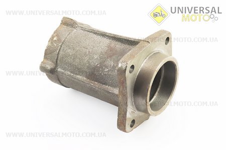 Корпус піввісь заднього колеса. Китай (Запчастини на мототрактор / UM6082-V39)