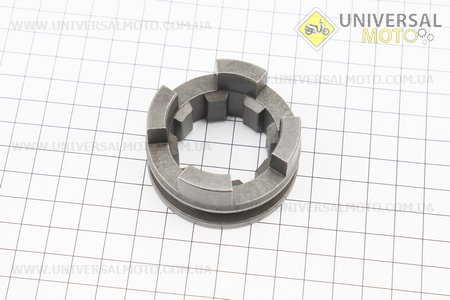 Муфта лівої півосі Z = 8. Китай (Запчастини на мототрактор / UM6083-V09)
