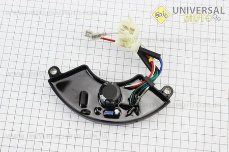 Реле напруги трифазного 4-6кВт (корпус - сегмент, пластик, контакти - 2 "мама" + 2 "тато" + 4 "тато", 400V, 470μF). Китай (Запчастини на генератор / UM6090-V17)