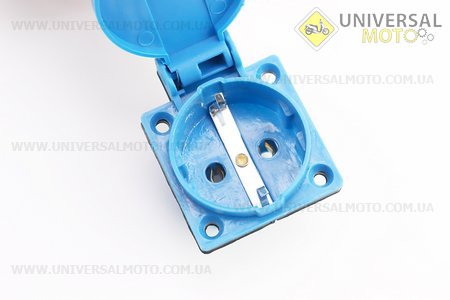 Розетка з кришкою 16A, 250V 2-3,5 кВт, синя. Китай (Запчастини на генератор / UM6091-V78)