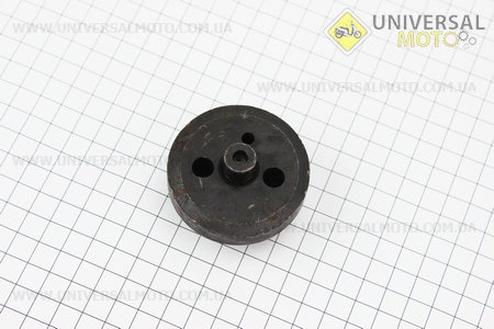 Вал проміжної шестерні ГРМ d1 = 13, d2 = 58, d3 = 44. Китай (Запчастини на трактор з двигуном KM385BT / UM6140-V03)