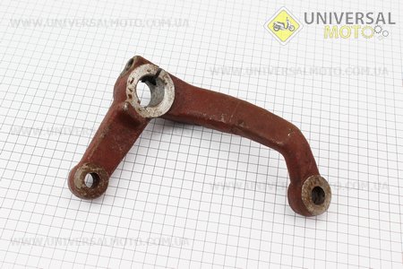 Важіль поворотного кулака лівого (300.31.106). Китай (Запчастини на мінітрактор Донг Фенг / UM6151-V95)