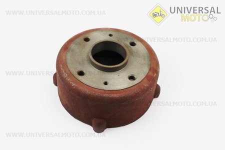 Корпус гальмівного барабану DongFeng 354 (300.43.135-1). Китай (Запчастини на мінітрактор Донг Фенг / UM6152-V72)