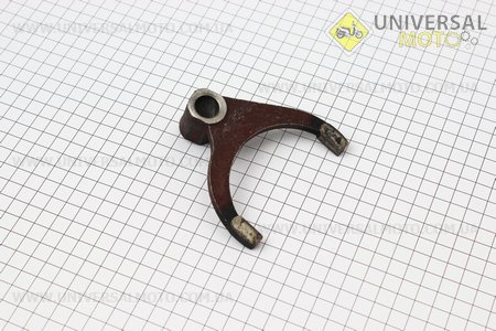 Вилка перемикання 3 і 4 передачі КПП Foton 244, Jinma 244/264 (250.37.143). Китай (Запчастини на мінітрактор Foton / UM6171-V85)