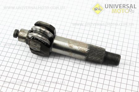 Вал рульового механізму горизонтальний з роликом (нового зразку) Xingtai (184.40.013). Китай (Запчастини на мінітрактор Xingtai / UM6181-V27)