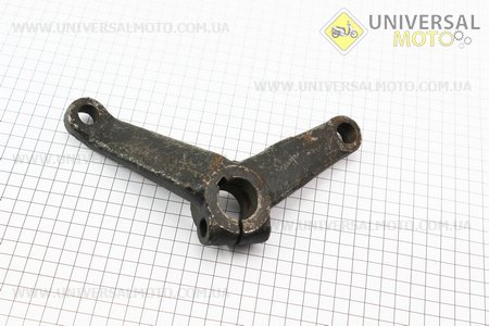 Рычаг поворотный левый Xingtai 180/220 (220.31.106). Китай (Минитрактор Xingtai / UM6181-V77)