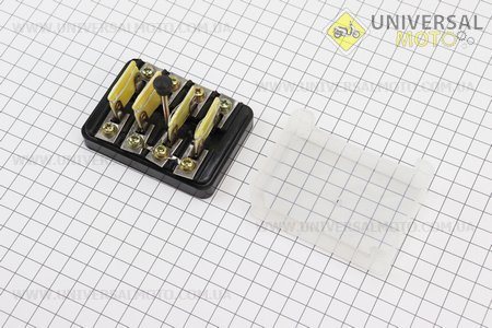 Блок запобіжників Xingtai (BX504). Китай (Запчастини на мінітрактор Xingtai / UM6182-V72)