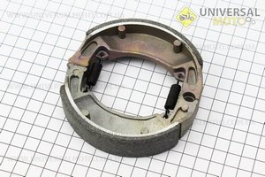 Гальмівні колодки задні комплект, 105мм (барабан) 10", 12". Китай (Запчастини до 4Т скутера / UM3090-V83)